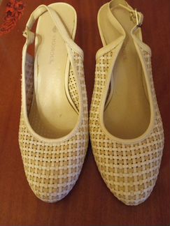 Босоножки женские 38 размер