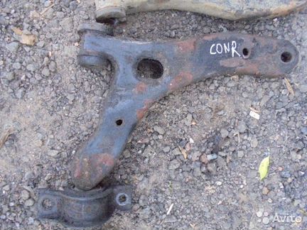 Передние рычаги Форд Коннект б/у в сборе
