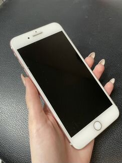 Телефон iPhone 7+