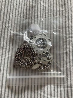 Шармы, кисточки, аксессуары для плетения браслетов