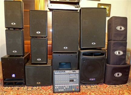 Американский усилитель 2000 ватт Peavey PV 2000