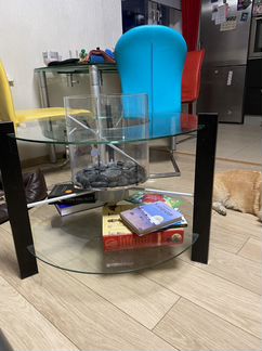 Стол со встроенным камином