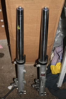 Перья вилки CBR 600