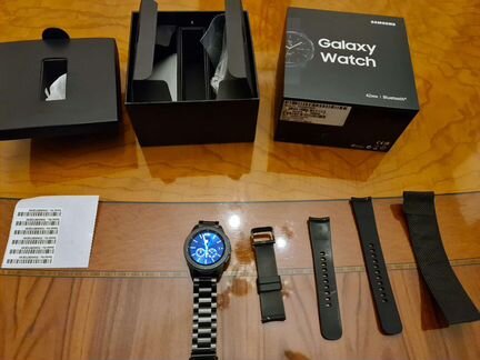 Samsung galaxy watch 42 mm black