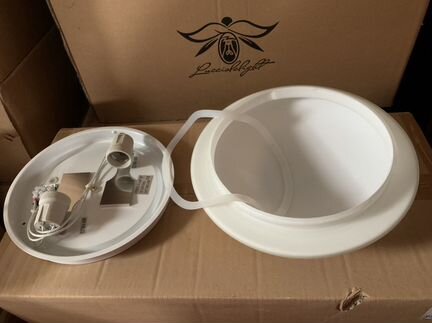 Светильник настенно-потолочный