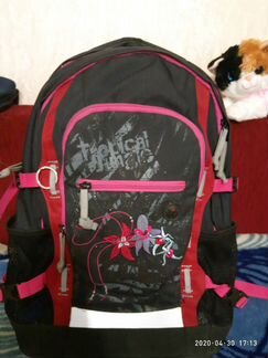 Рюкзак школьный