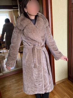 Шубы мутоновая остроган с песцовым воротником
