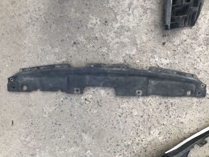 Хюндай солярис накладка замка капота