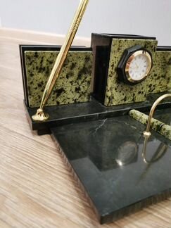 Письменный настольный набор змеевик