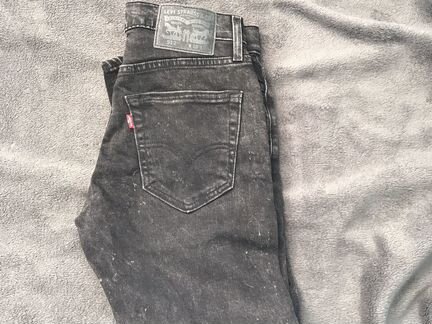 Джинсы Levis 512