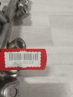 Топливная рампа на Peugeot 308 T7 2007г