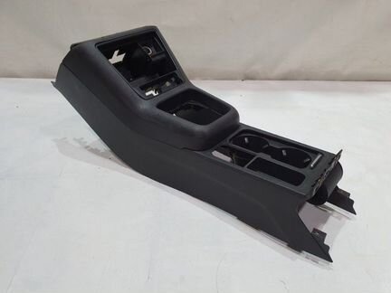 Консоль центральная Volkswagen Tiguan 1