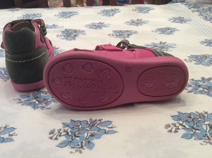 Новые сандалики на липучках