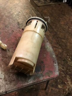 Топливный насос 93-97 Dodge Intrepid 1