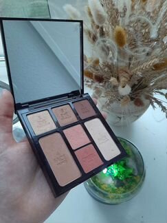 Charlotte Tilbury Instant Look in a Palette