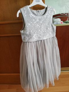 Платье праздничное