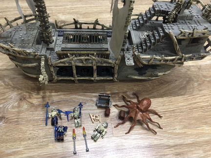 Корабль пиратов Mega Blocks