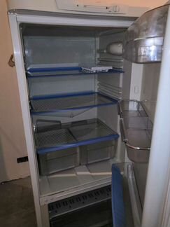 Холодильник indesit