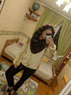 Шуба норковая с воротником из соболя