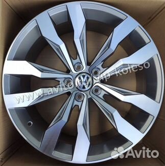 Комплект колесо R20