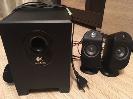 Колонки Logitech с сабвуфером Х210