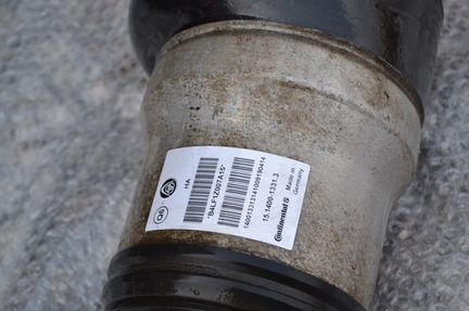 Задний левый амортизатор Mercedes W222