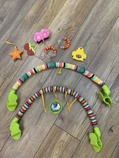 Дуга с погремушками