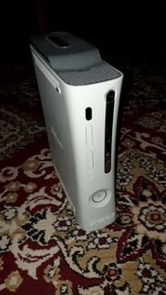 Xbox 360 60Gb + 2 беспр джойстика + игры