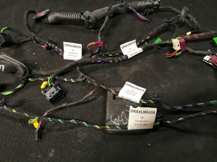 Проводка двери Mercedes W218 CLS A2185405307