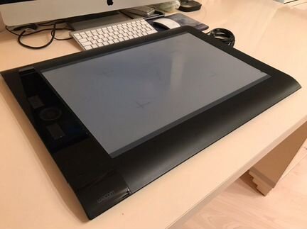 Графическии планшет wacom ptk- 1240