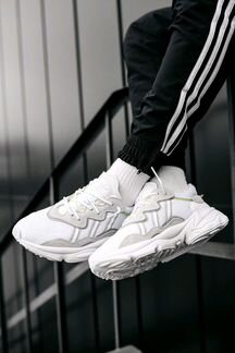 Кроссовки Adidas Ozweego