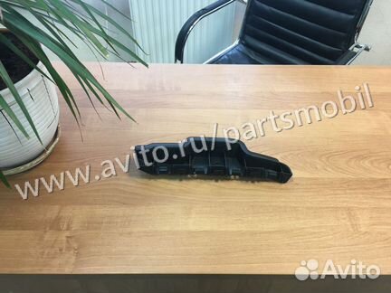 Кронштейн переднего крыла Cadillac SRX 2010-2016