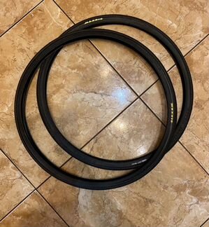 Покрышки Maxxis DTH 20 1 1/8 новые
