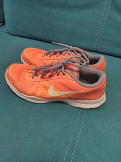 Кроссовки nike