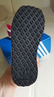 Кроссовки adidas