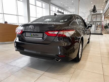 Toyota Camry 2.5 AT, 2020