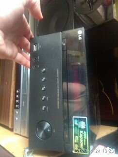DVD плеер LG с караоке с двумя колонками и микрофо