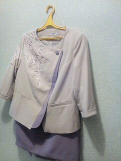 Женский кастюм (52-54 размер)