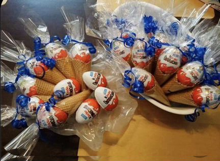 Киндер сюрприз в вафельном рожке