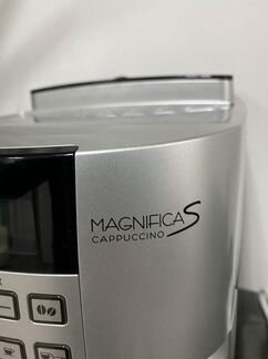 Кофемашина delonghi magnifica s