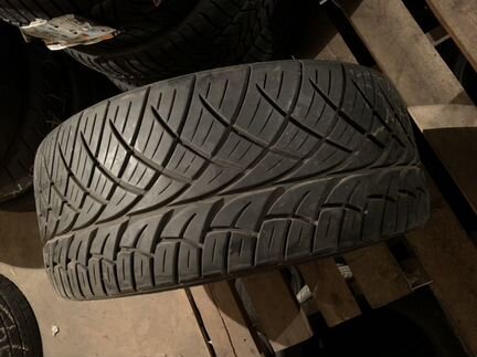 295/35R24 Nitto