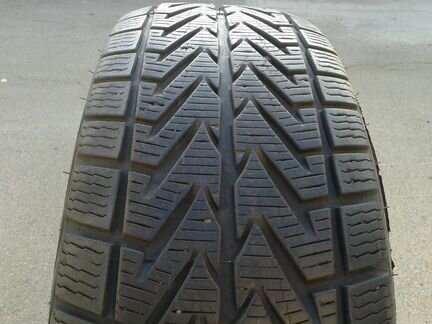 Шины бу 225/55 R17 Vredestein зима