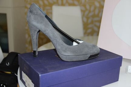 Туфли замшевые Stuart Weitzmann