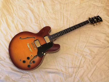 Реплика Gibson ES-335 санбёрст