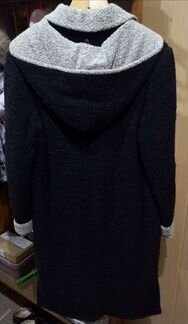 Пальто зимнее с капюшоном, р. 48