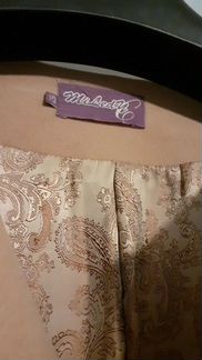 Пальто бежевое