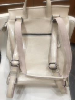 Рюкзачок светло-бежевый.Кожа)