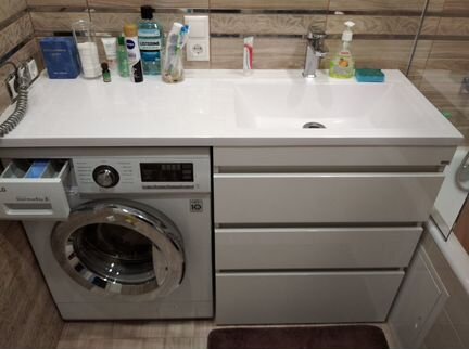 Раковина 130 см с тумбой под стиральной машинкой