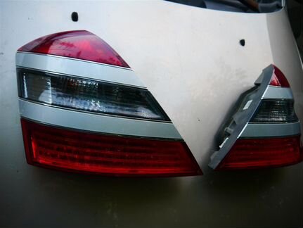 Фонари задние правый и левый Mercedes 221 W221