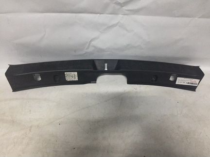 Обшивка багажника задняя нижняя Subaru Impreza G12